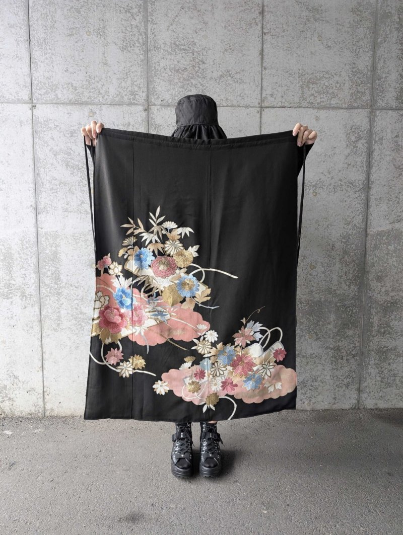 画像24: 【雲取り×刺繍華花】黒留袖スカート＆オーバースカート (24)