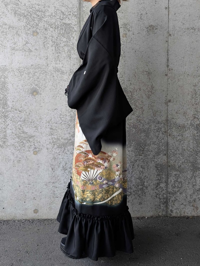 画像5: 【扇に金駒草花】黒留袖マーメイドラップスカートセットアップ (5)