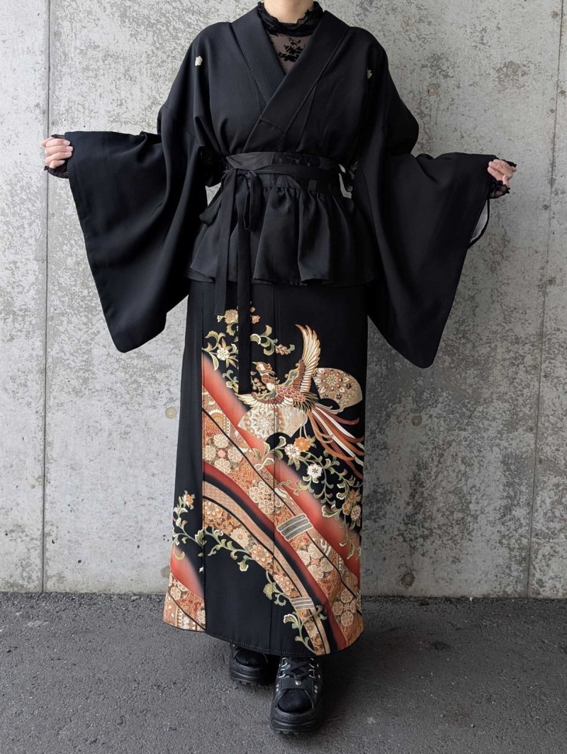 画像3: 【鳳凰×唐花】黒留袖フリルラップスカートセットアップ (3)