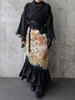 画像1: 【扇に金駒草花】黒留袖マーメイドラップスカートセットアップ (1)