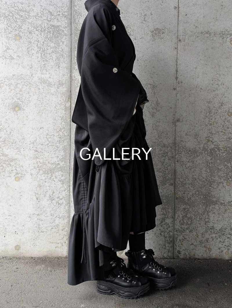 画像12: 【丸に三つ銀杏紋】黒紋付シャンデリアスカートセットアップ (12)