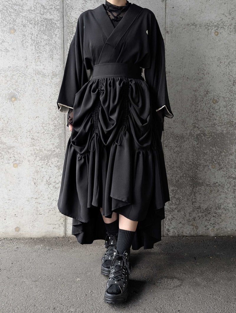 画像8: 【丸に三つ銀杏紋】黒紋付シャンデリアスカートセットアップ (8)