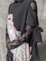 画像12: 【孔雀×抱き茗荷紋】黒留袖フルオブリボンドレス (12)
