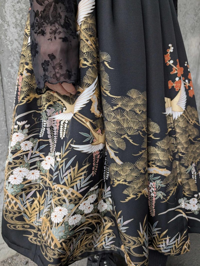 画像13: 【金駒飛鶴×庵木瓜紋】黒留袖無限wayワンピース (13)