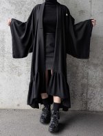 画像2: 【五三桐紋】黒紋付フリルガウン (2)