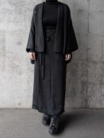 画像1: 【五三桐紋】黒紋付ラップスカートセットアップ (1)