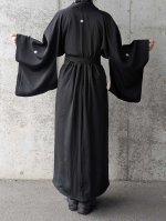 画像6: 【五三桐紋】黒紋付ラップスカートセットアップ (6)