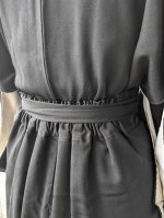 画像12: 【五三桐紋】黒紋付ラップスカートセットアップ (12)