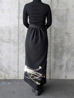 画像5: 【刺繍尾長鶏】黒留袖ラップスカート (5)