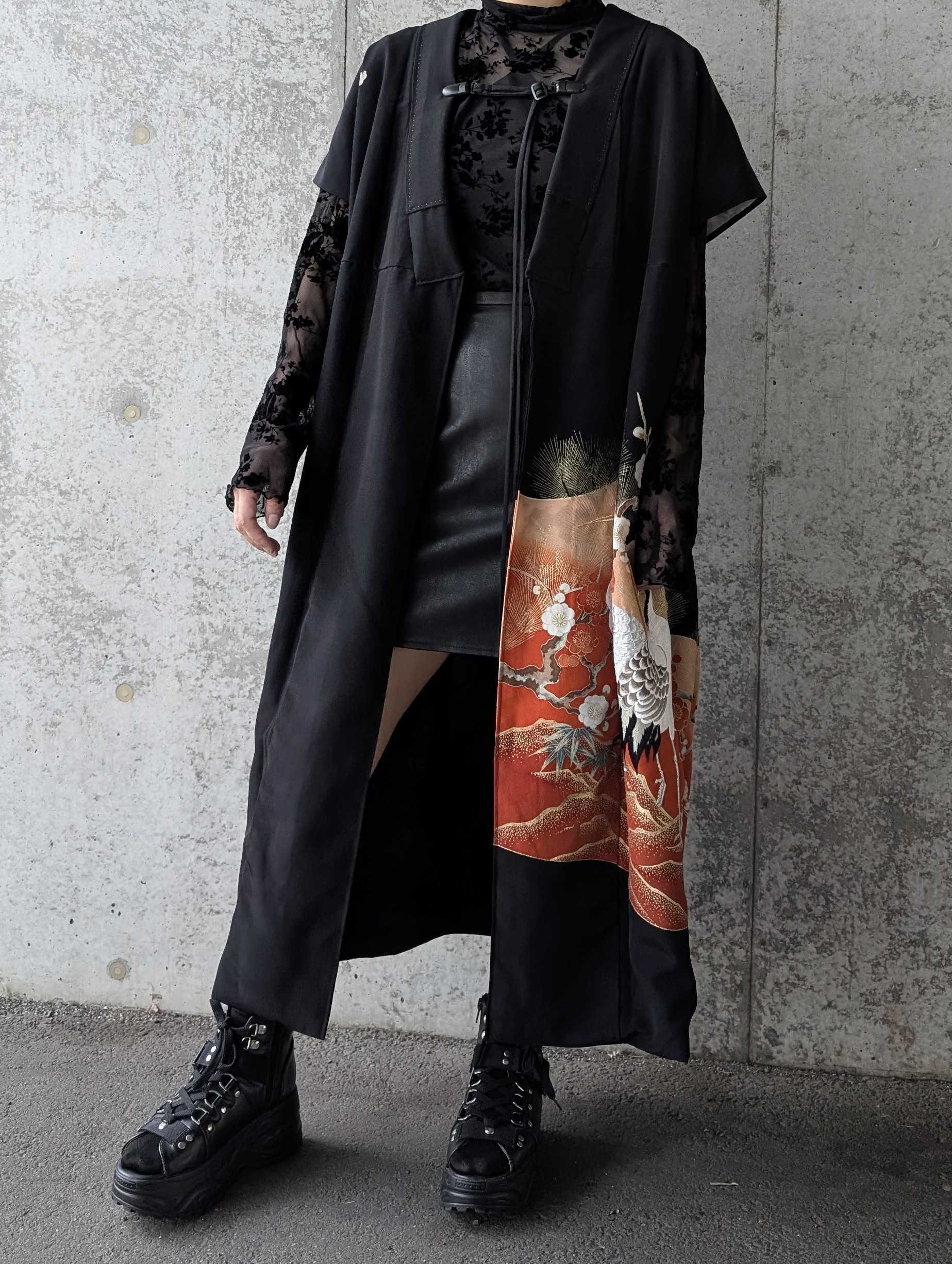 梅×刺繍立ち鶴】黒留袖ガウン＆アームカバー｜着物リメイクGeGe